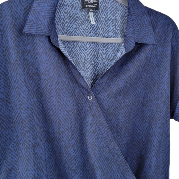 David Lerner New York Evereve Short Sleeve Wrap Surplice Blouse Top Blue Size XS - Picture 7 of 10
